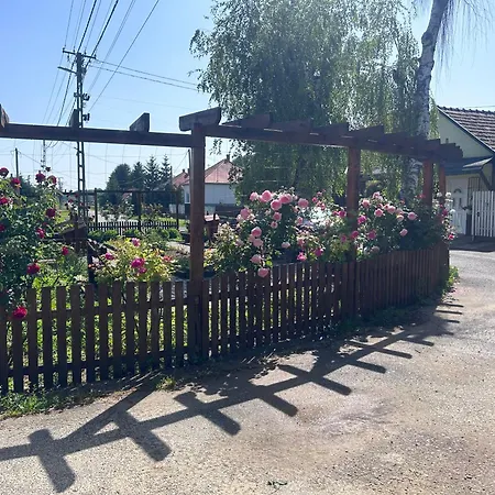 Muskatli Nyaralo Appartement
